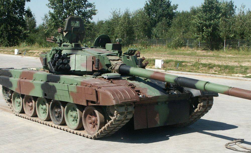 Polonyalılar, T-72 tankının en modern modifikasyonunu Kiev'e transfer edebilirler.