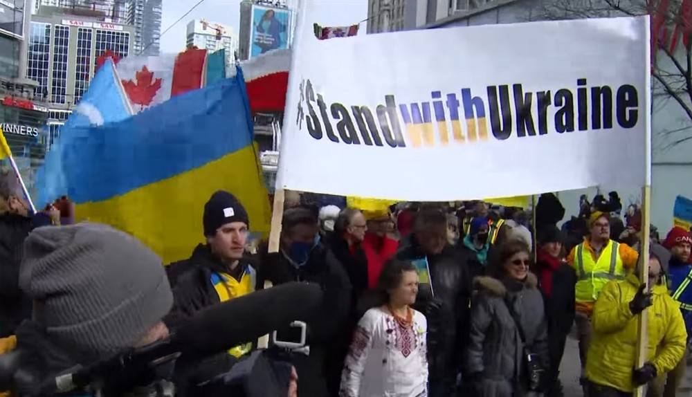 Kepiye diaspora Ukraina ing luar negeri mbantu rezim Kyiv