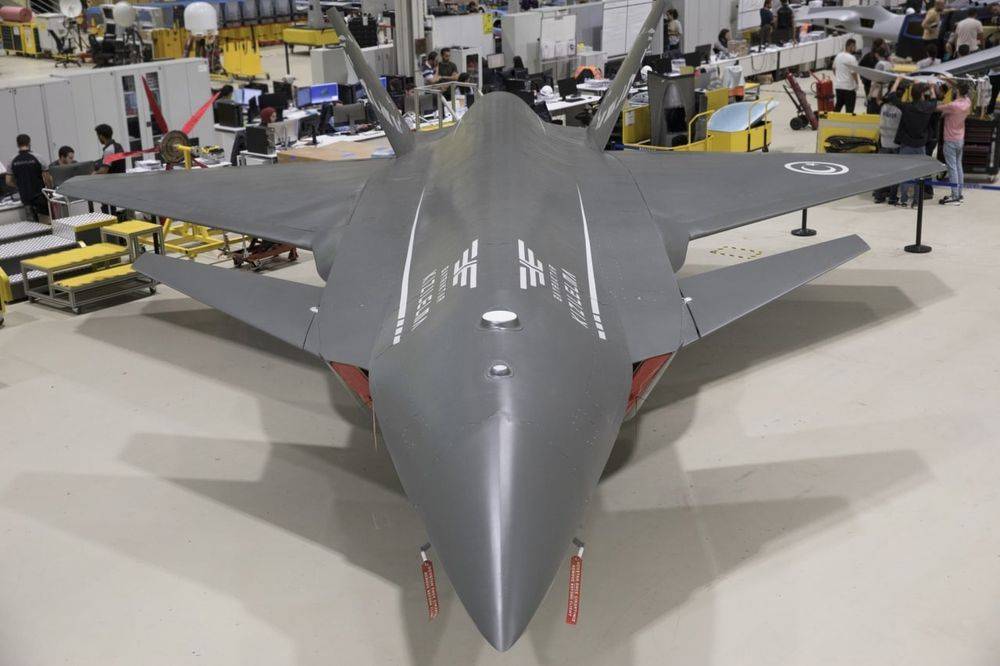 Turkey built the second prototype of the Bayraktar jet