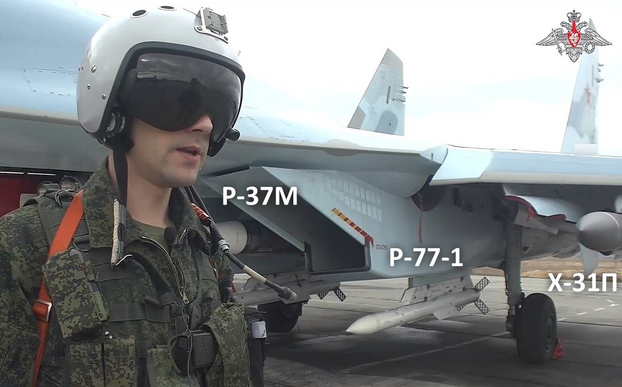 Su-35S Rusia bisa nyerang pesawat Angkatan Bersenjata Ukraina tanpa mlebu wilayah udara Ukraina