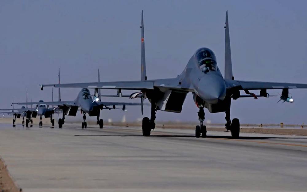 China ngalahake Rusia lan Amerika Serikat kanthi jumlah pejuang abot