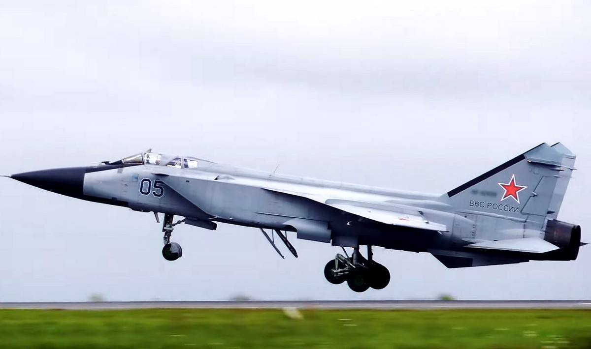 MW: Российские МиГ-31БМ доминируют в украинском небе