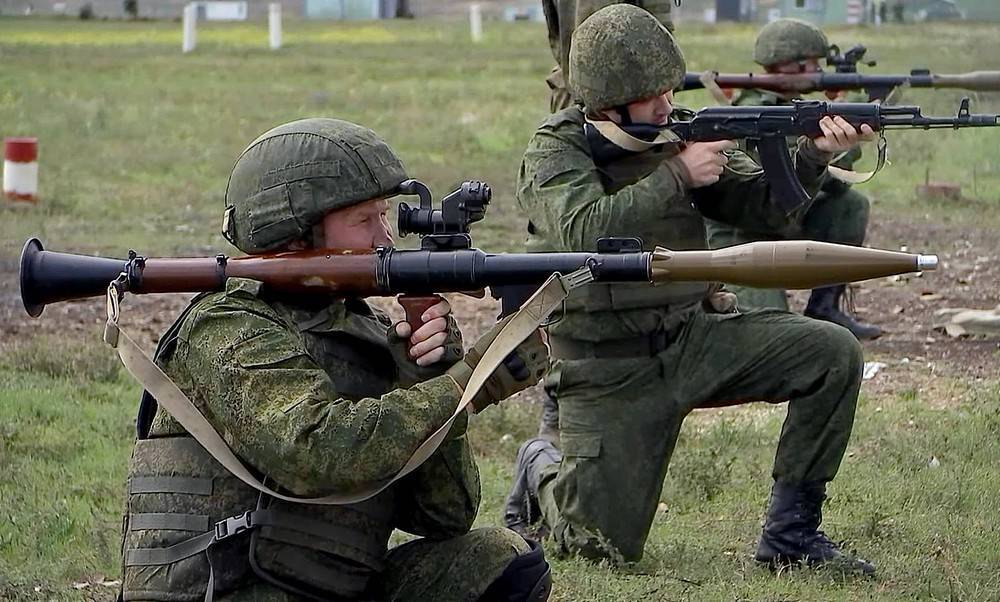 Apa taruhan ing wong manca ing tentara Rusia salah