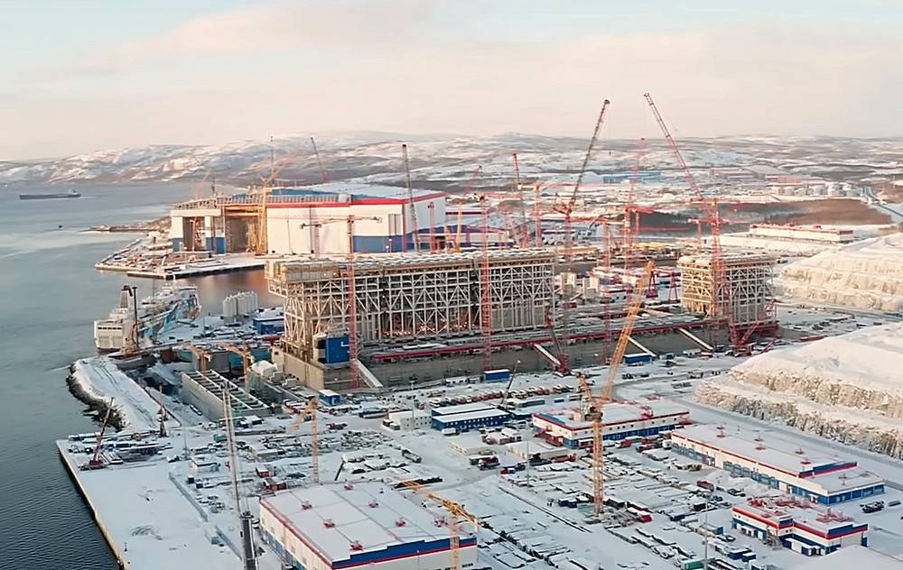 Il bacino galleggiante più grande del mondo, un nuovo cantiere navale e un motore domestico: le nuove conquiste della Russia nella costruzione navale