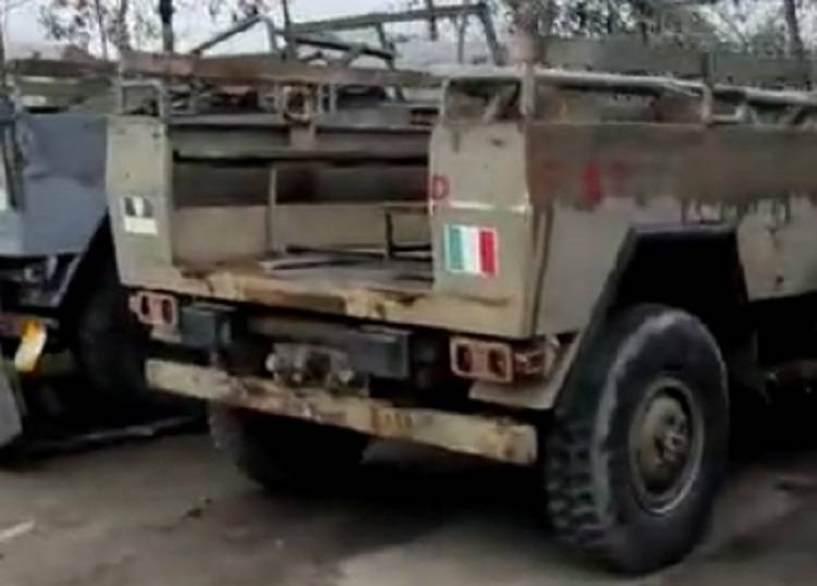 Ein Soldat der Streitkräfte der Ukraine zeigte den beklagenswerten Zustand der aus dem Ausland gelieferten Militärausrüstung