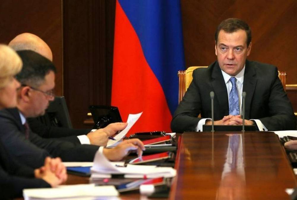 Bisa Dmitry Medvedev dadi penerus Putin ing 2024