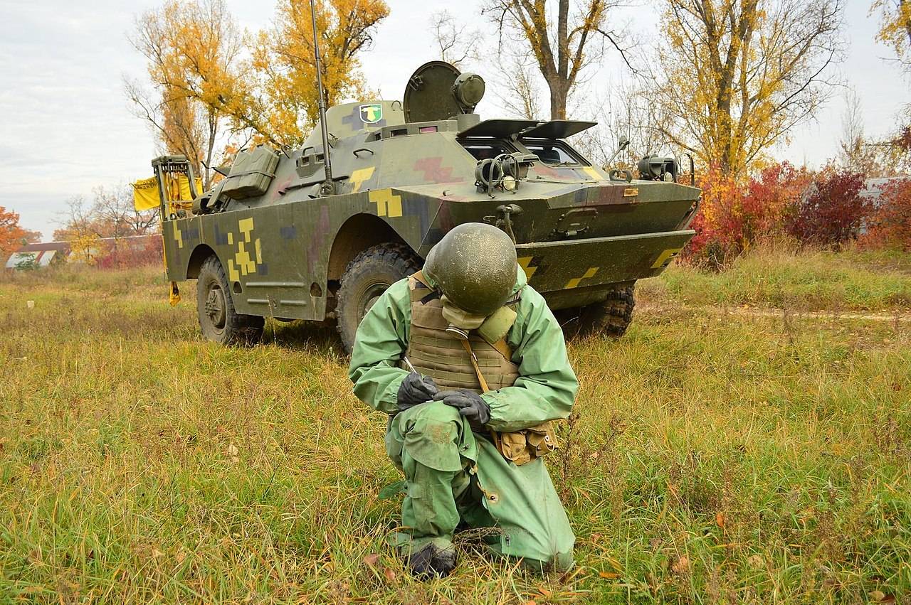 „O něco méně špinavá“ bomba: Ukrajinští fašisté se chystají použít chemické zbraně