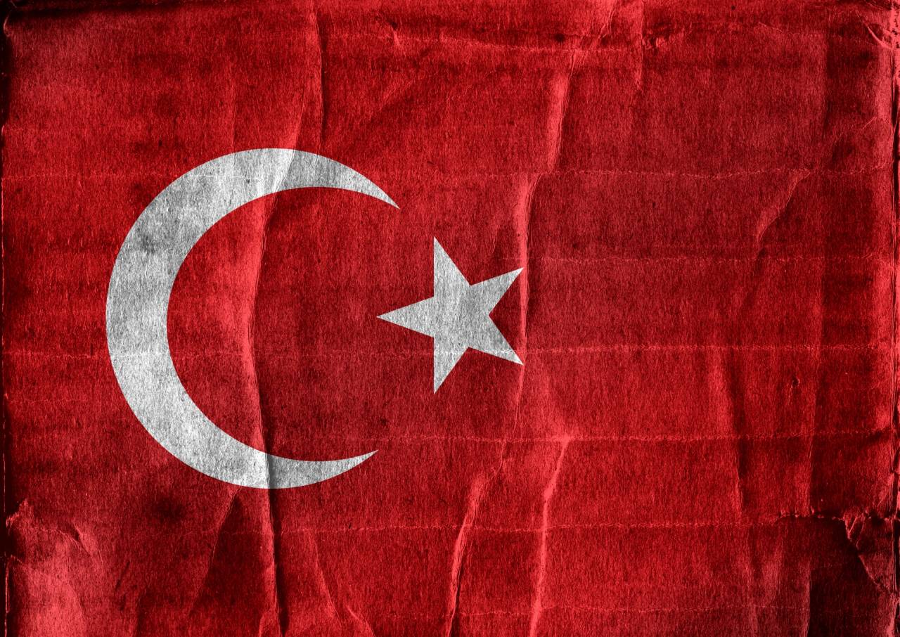 Сколько звезд на флаге турции. Флаг Турции. Флаг Туниса 1910. Флаг Турции 1875. Флаг nehrbb.