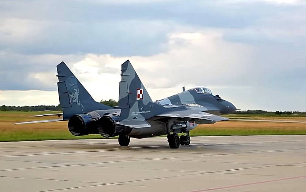 Lengyelország titokban szovjet MiG-29-es vadászgépeket szállított át Ukrajnának