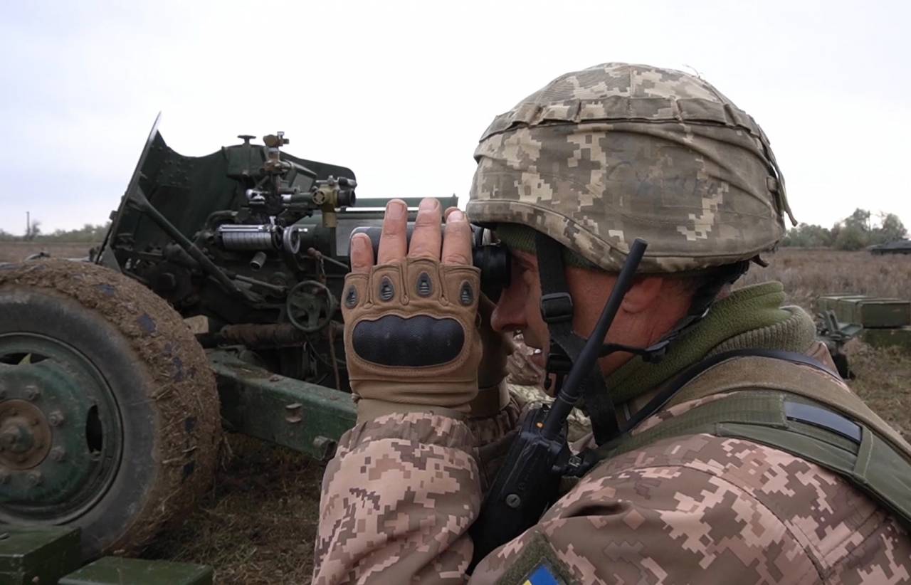 In der Ukraine kündigten sie die Warteschlangen in den Militärregistrierungs- und Rekrutierungsbüros für diejenigen an, die sich den Streitkräften der Ukraine anschließen möchten