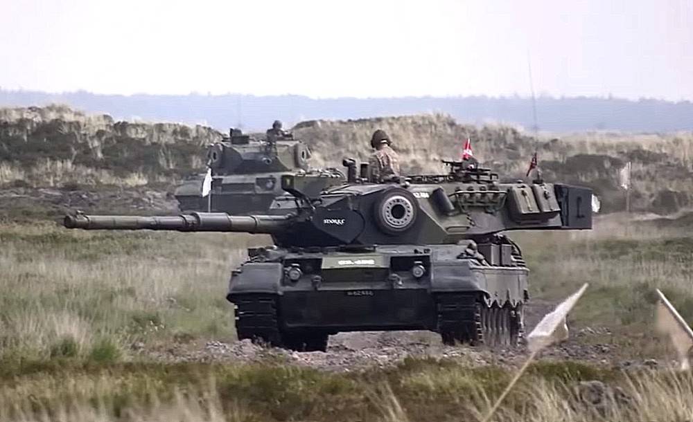 Alman endişeleri tarafından yaklaşık iki yüz Leopard 1 tankı Ukrayna Silahlı Kuvvetlerine devredilecek