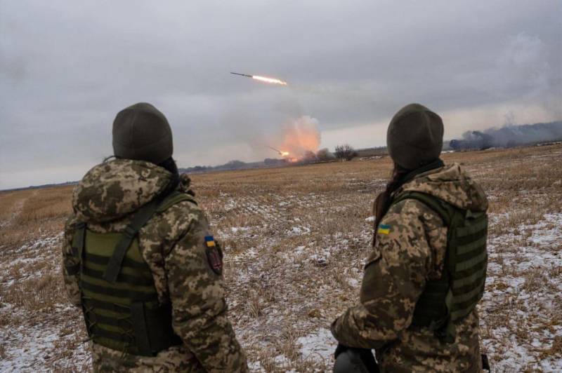 Украинские солдаты, обороняющие Бахмут, уверены, что город не сдадут