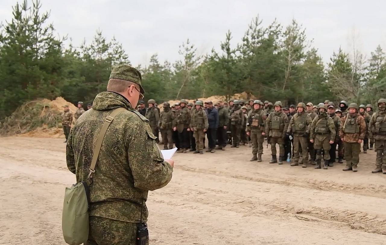 På jakt efter infanteri: hur Ukraina och Ryssland närmar sig förvärvet av den mest talrika typen av trupper
