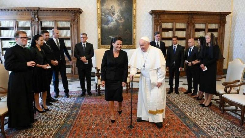 Президент Венгрии после посещения Ватикана заявила о скорых переменах в урегулировании украинского конфликта