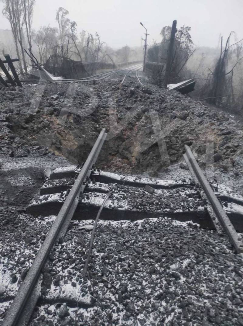 Российские войска атаковали объекты железнодорожной инфраструктуры в Кривом Роге и Харькове