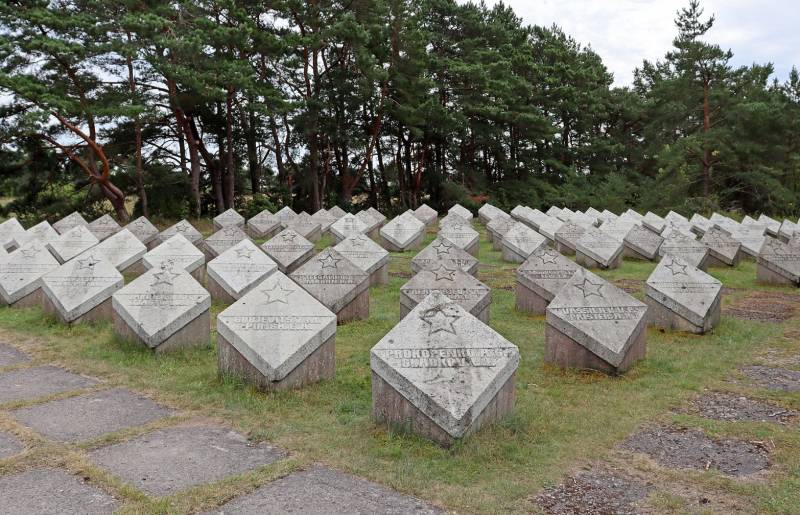 В Эстонии собрались уничтожить мемориальное кладбище солдат Красной армии