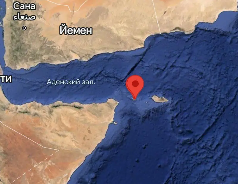 Die VAE stehen unter Verdacht: Auf der Insel Abd al-Kuri im Golf von Aden wird in aller Eile eine Landebahn gebaut