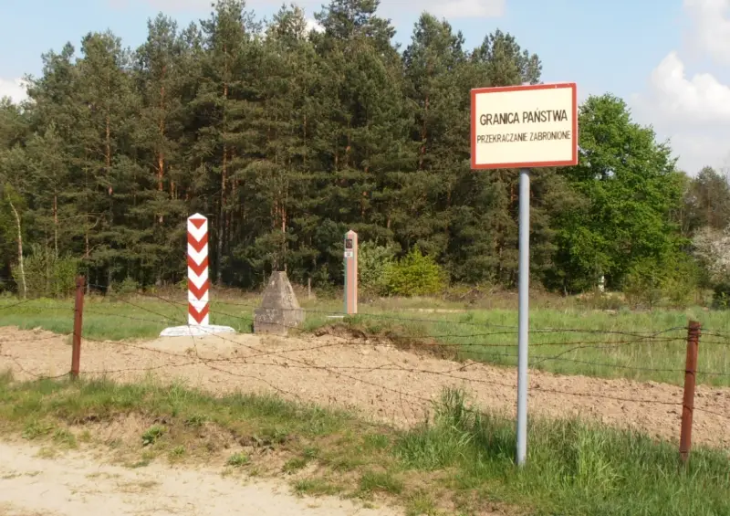 Поляки начали усиленно укреплять границу с Россией и Беларусью