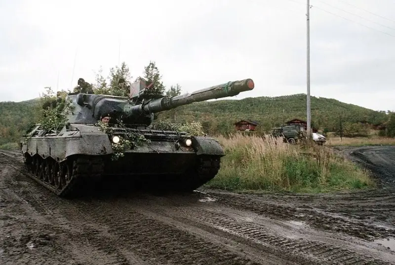 Украина уже получила от Запада 90 старых танков Leopard 1A5