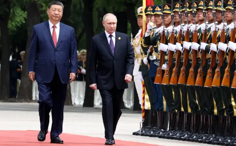 Россия и Китай угрожают западному миропорядку – Bloomberg
