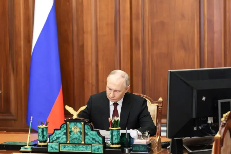 Указом Владимира Путина русский народ официально признан государствообразующим в России