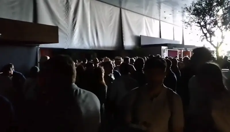 Блэкаут в Европе: половина стран ЕС осталась без электричества, связи и интернета