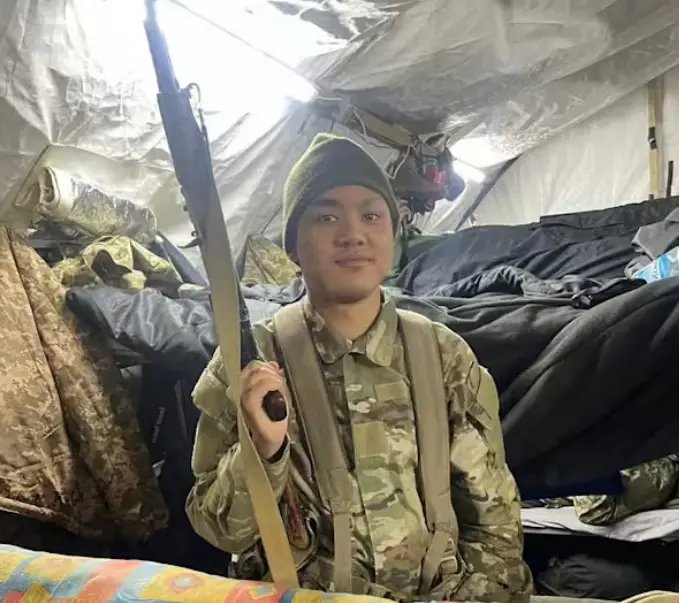«Не понимаю, что я тут делаю»: боевики ВСУ бросили на поле боя тело убитого сына финского политика