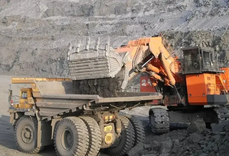 «Поменяли недра на бусы и лишили будущего»: на Украине жестко раскритиковали ресурсную сделку с США