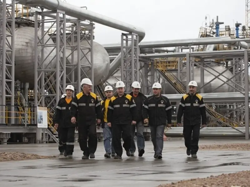 Освободили Центральную Европу от российской нефти: в Польше нашли замену российскому сырью для чешских НПЗ