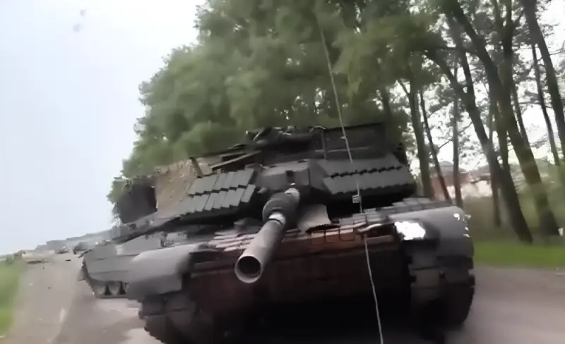 Российские бойцы захватили в Сумской области еще два танка Abrams