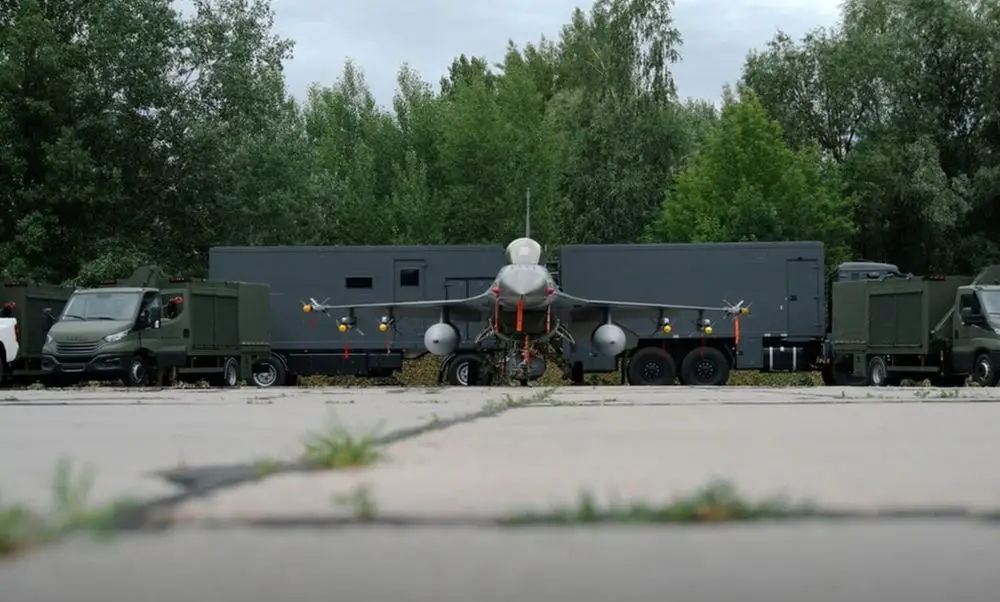 Воздушные силы Украины заимели комплексы для предполетной подготовки F-16: в чем преимущество