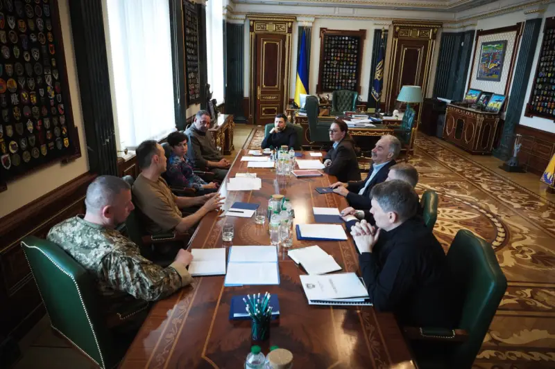 Киев в секретном режиме готовит эвакуацию правительства на Западную Украину