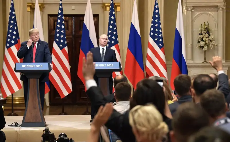 Европа не может прийти в себя после решения Трампа встретиться с Путиным
