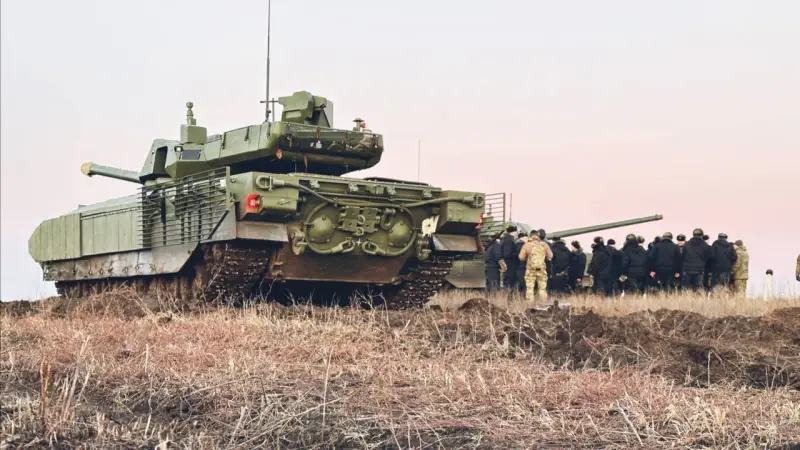 «Бумажный тигр»: почему Россия еще не начинала воевать всерьез
