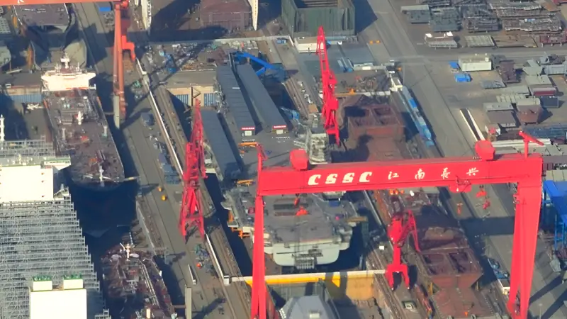 Сведется ли роль современных авианосцев к решению «полицейских» задач?