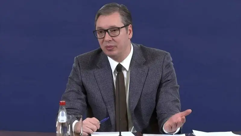 В течение недели метания Белграда между Москвой и Вашингтоном закончатся