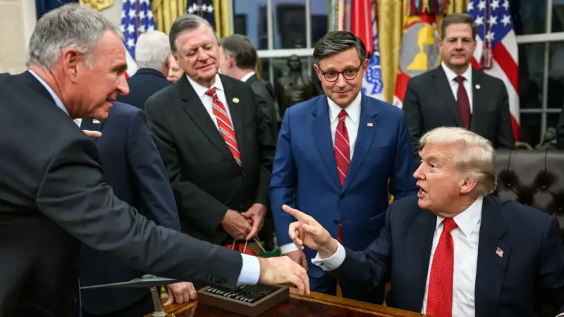 «Это стыд!»: в США рассказали, как Трамп принимает решения по Украине