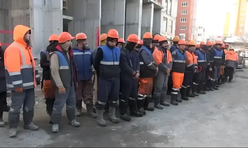 Военкор попытался выяснить, каких «ценных специалистов» Кабул предлагает Москве