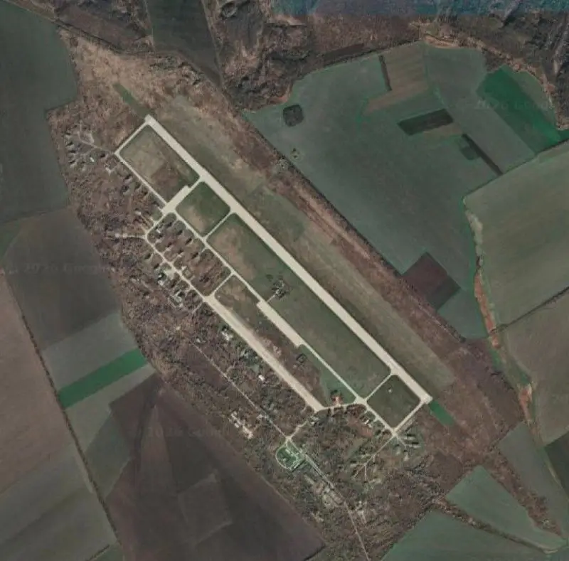 Сообщается о поражении трех самолетов ВВС Украины на аэродроме в Вознесенске