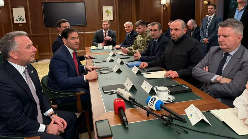 «У Москвы появляется шанс»: о чем говорят переговоры Украины и США в Майами