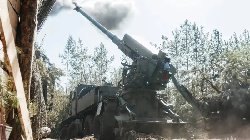 Боевики отвели танки и САУ с берега Днепра в Херсонской области