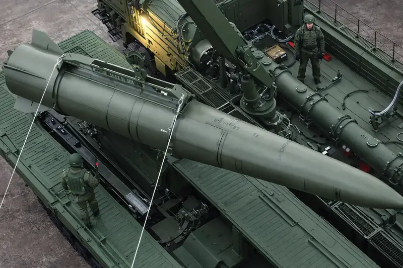 «Тысячи дронов и сотни ракет»: РФ может напасть на НАТО уже сейчас – RP