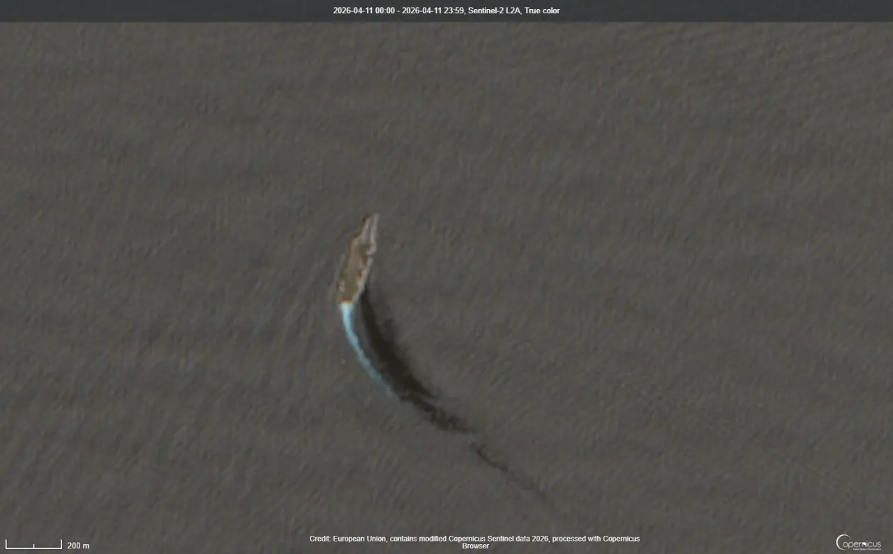 Американский авианосец подошёл к Ирану на расстояние удара КСИР