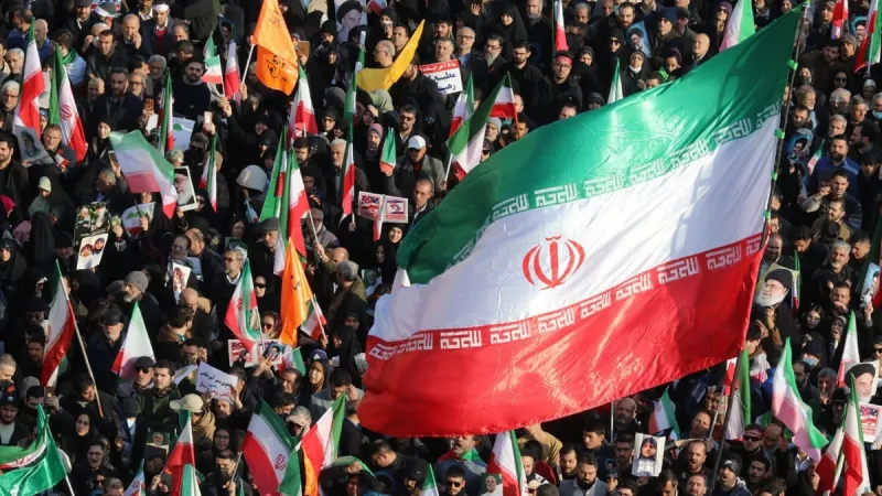 «Нецелесообразно договариваться»: перемирие сорвано, ВВС США бомбят Иран