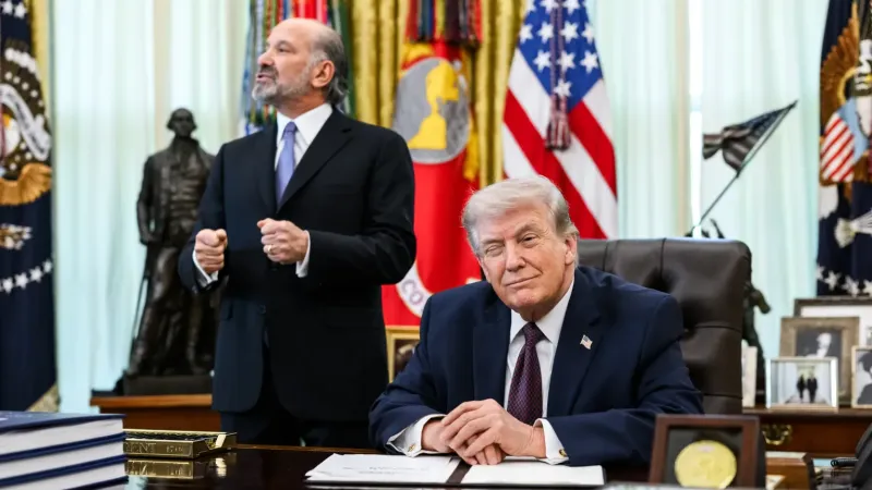 «Невероятная катастрофа»: Трамп сделал проход через Ормуз платным для всех