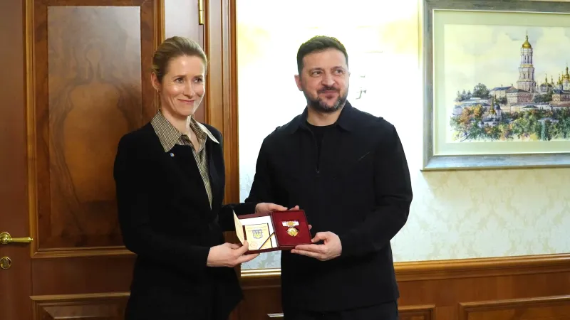 ЕС требует от Украины принять 11 законов для получения мизерного кредита