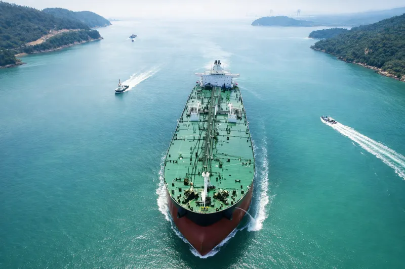 «Платный терминал»: почему на самом деле Иран решил взимать плату за проход через Ормуз