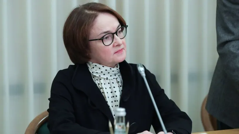 «Такого нет нигде»: экономист оценил решение ЦБ о снижении ключевой ставки