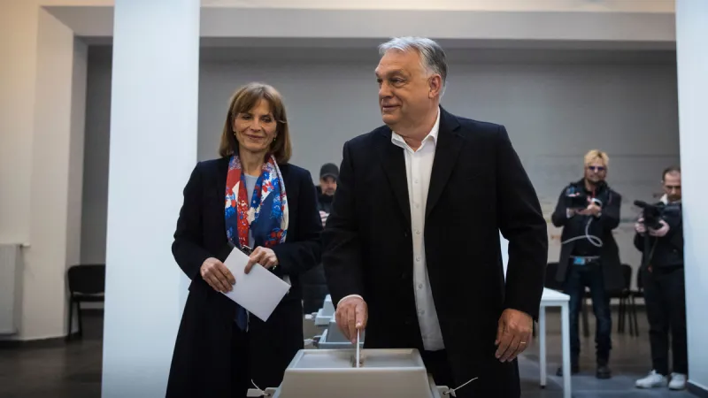 The Guardian: в Венгрии за власть борется не Орбан, а могущественные державы