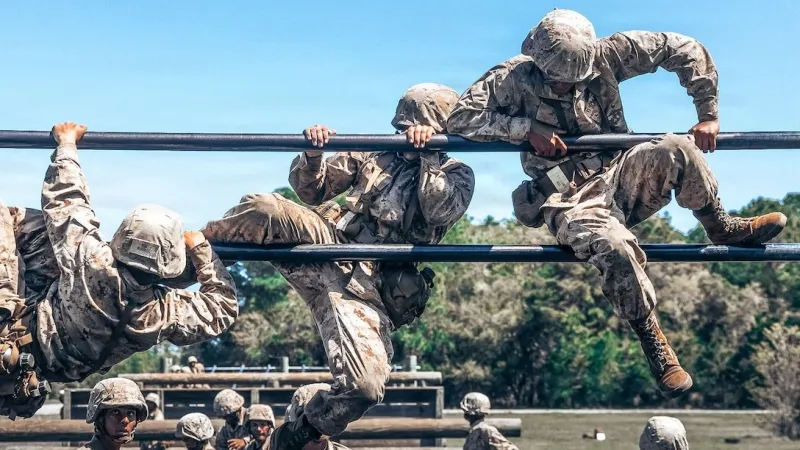 «Они захотят прийти снова»: Киев требует разместить на Украине военные базы США и ЕС